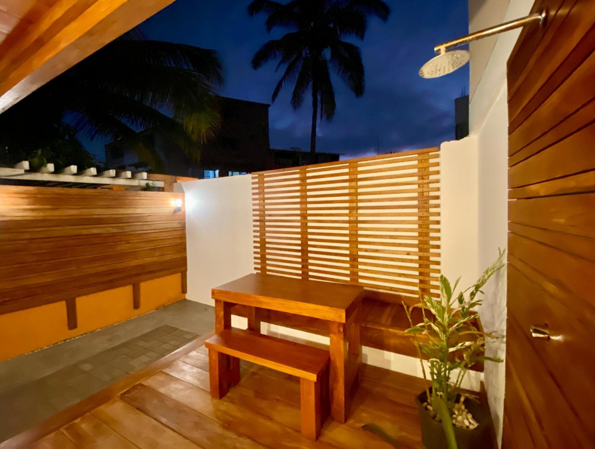 Torre Mar Galapagos Boutique Suites Puerto Ayora  Exterior foto